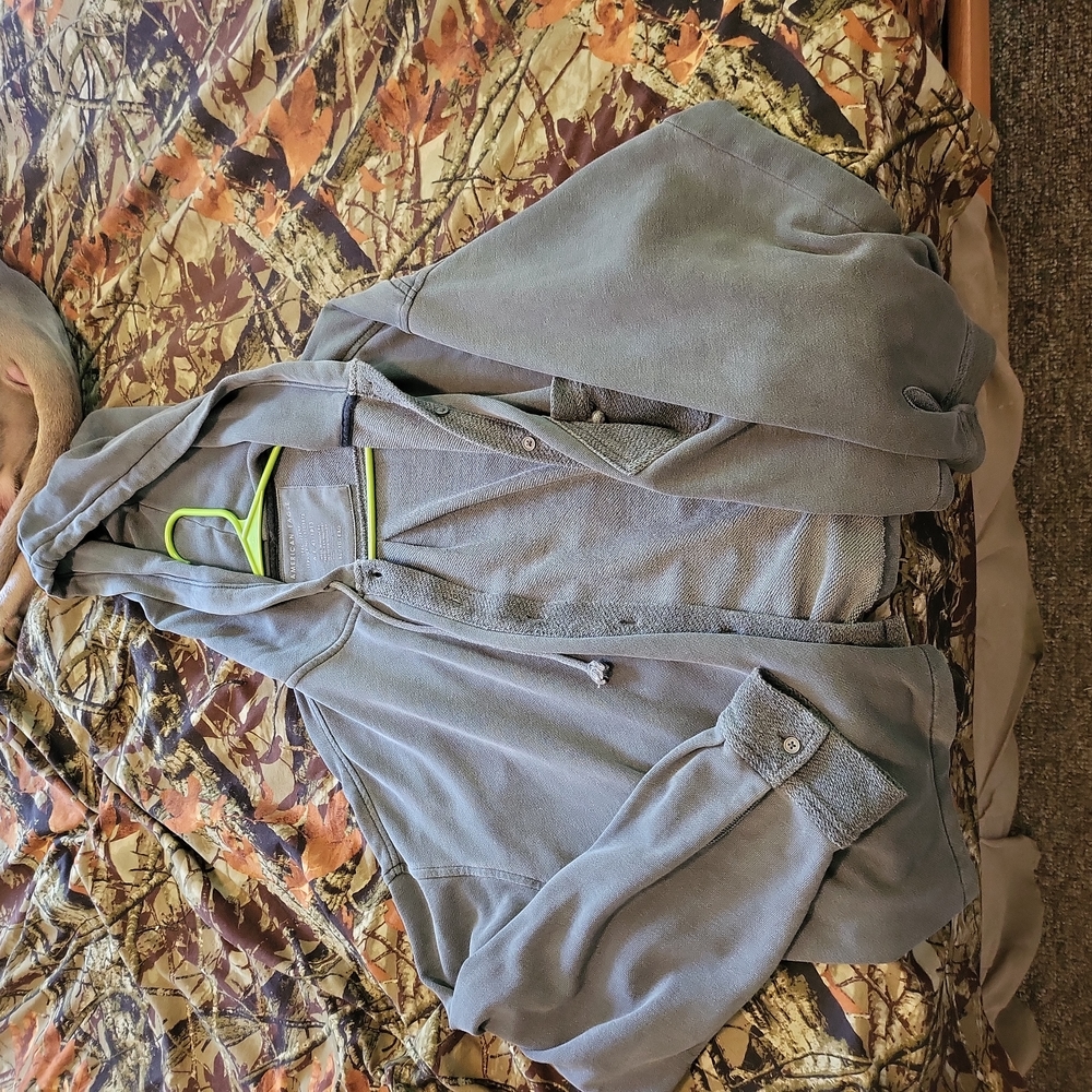 AMERICAN EAGLE HOODED SWEATSHIRT/JACKET